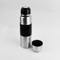 Термос Maestro MR 1630-100 1 л
