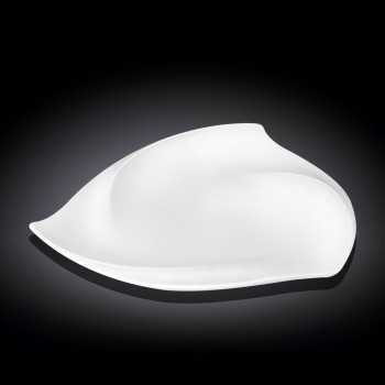 Тарелка треугольная Wilmax WL-991278 Тарелка треугольная Wilmax WL-991278
