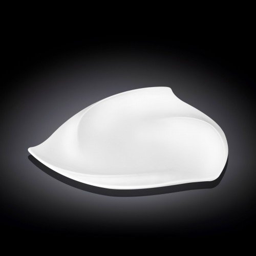 Тарелка треугольная Wilmax WL-991276
