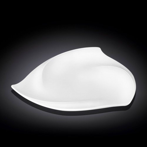 Тарілка трикутна Wilmax WL-991278